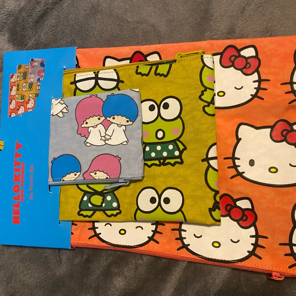 BAGGU  Hello Kitty and friends go Pouch set BNWT